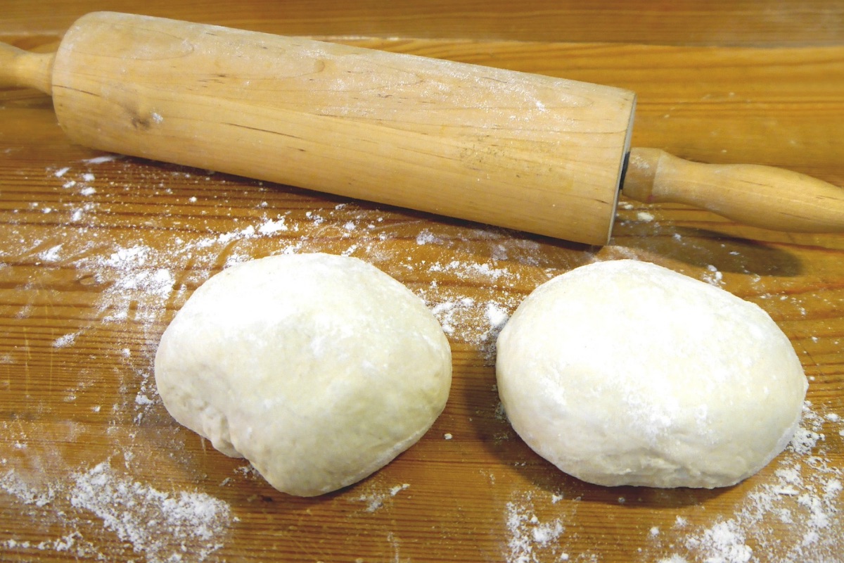 How to Make Pizza Dough at home