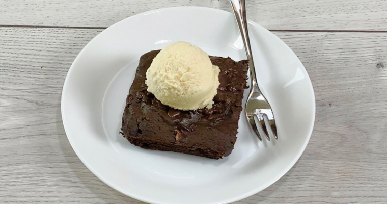 1 Minute Microwave Brownie