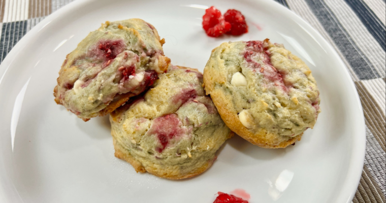 Raspberry Cheesecake Cookies