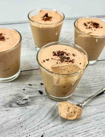 Baileys Irish Cream Chocolate Mousse in small glasses with chocolate pieces on top