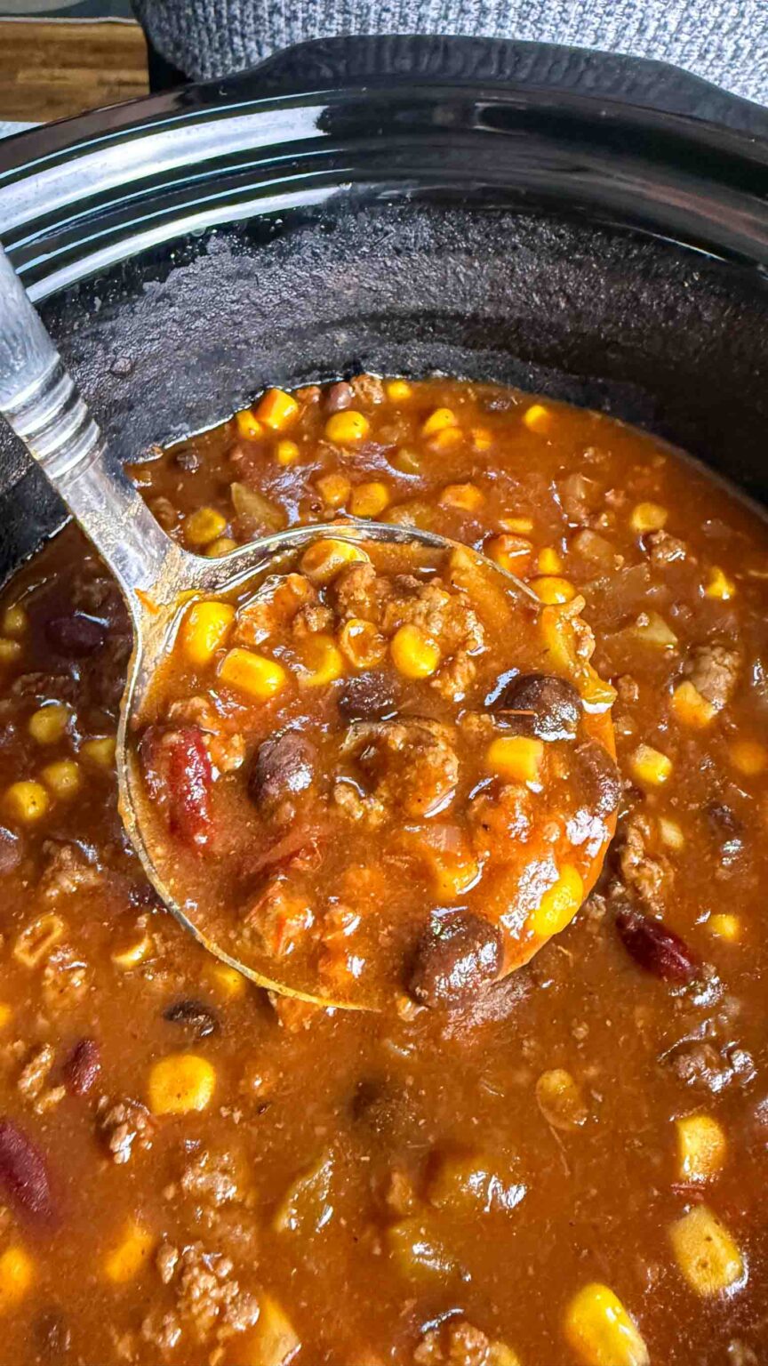Crockpot Chili Ladle of Chili