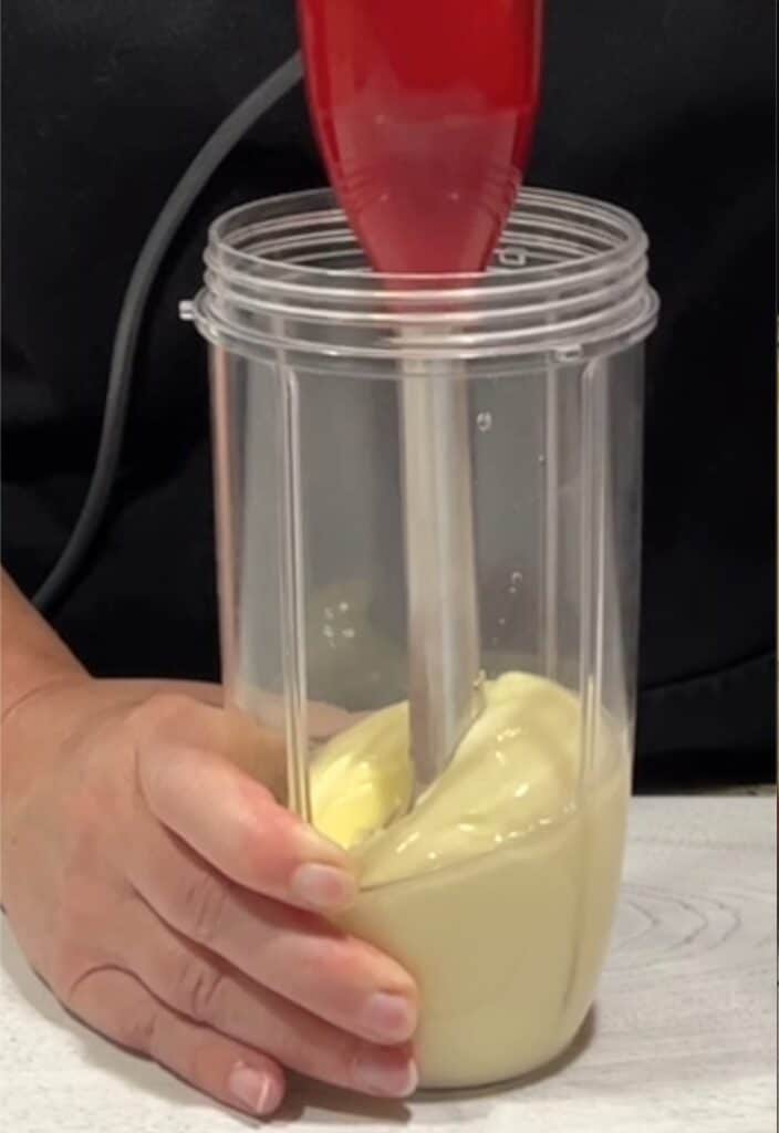 blending mayonnaise with immersion blender